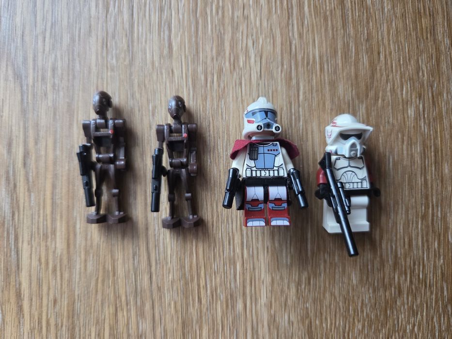 LEGO Star Wars 9488 Elite Clone Trooper & Commando Droid Battle Pack