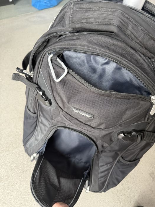 Samsonite walizka / plecak na kółkach