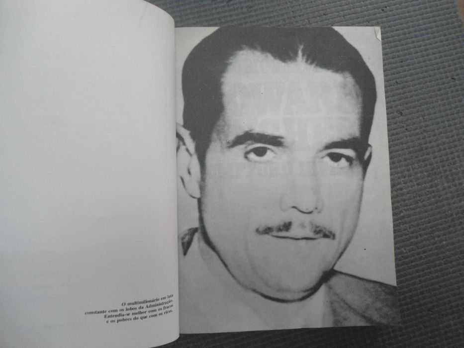 Autobiografia de Howard Hughes por Clifford Irving