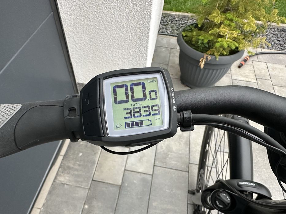 Riese & Muller Roadster | Bosch CX 85Nm | 625Wh | Enviolo | Gates