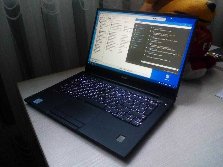 Ноутбук 13" FullHD Dell Latitude 7370 Intel core M5-6Y54 /8гб/SIM CARD