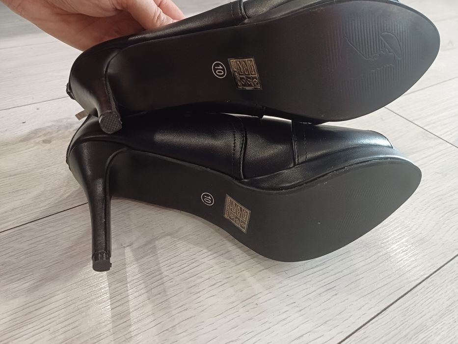 Nowe buty r.41 .