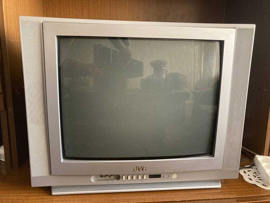Телевізор JVC в гарному робочому стані.Діагональ 51 см