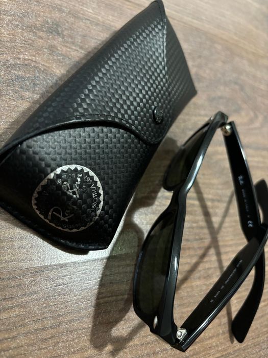 Óculos Ray Ban (kids)
100% UV protection