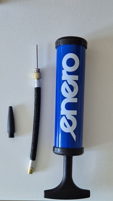 Pompka do pompowania piłek materaca  20 cm z wężykiem i igłą igła Ener