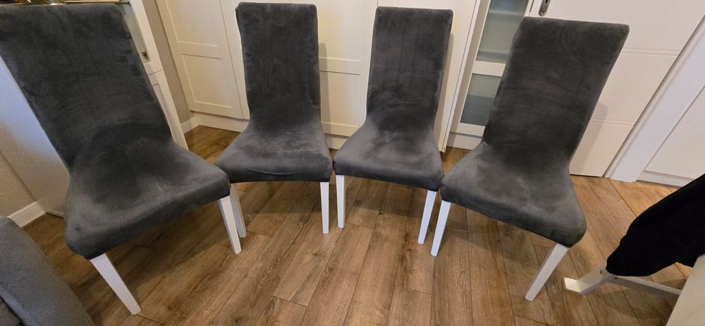 Krzesła do salonu