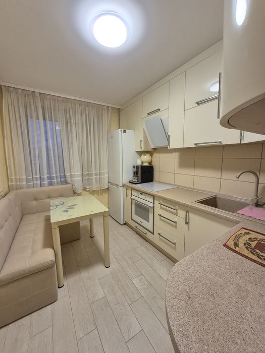 Продам дво кімнатну квартиру з євроремонтом на Масанах