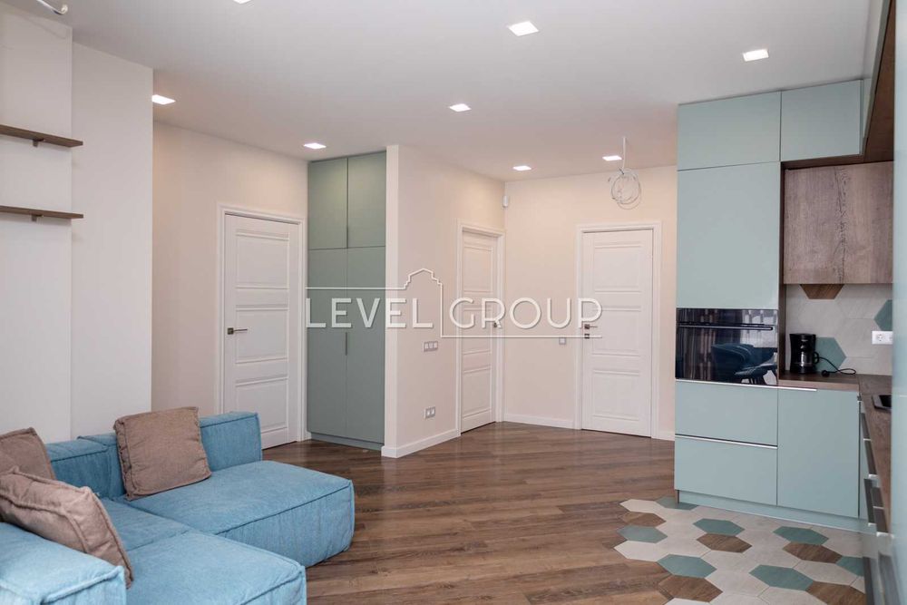 Продаж 3к квартири з авторським ремонтом у ЖК Метрополія Дарниця