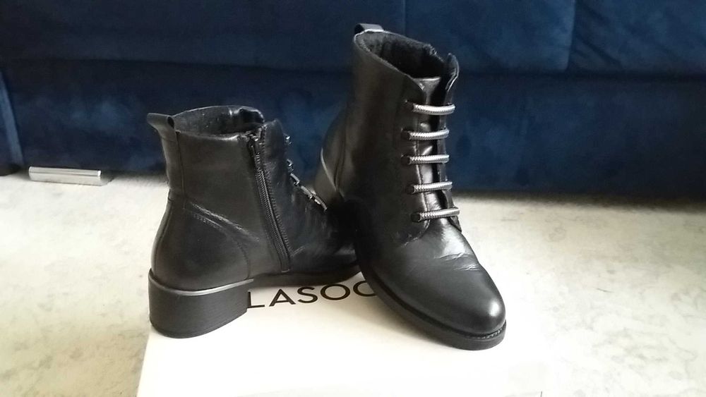 Botki skórzane czarne Lasocki 39