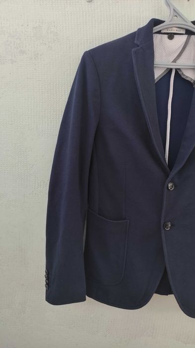 Піджак чоловічий ZARA MAN

розмір:  M / 46