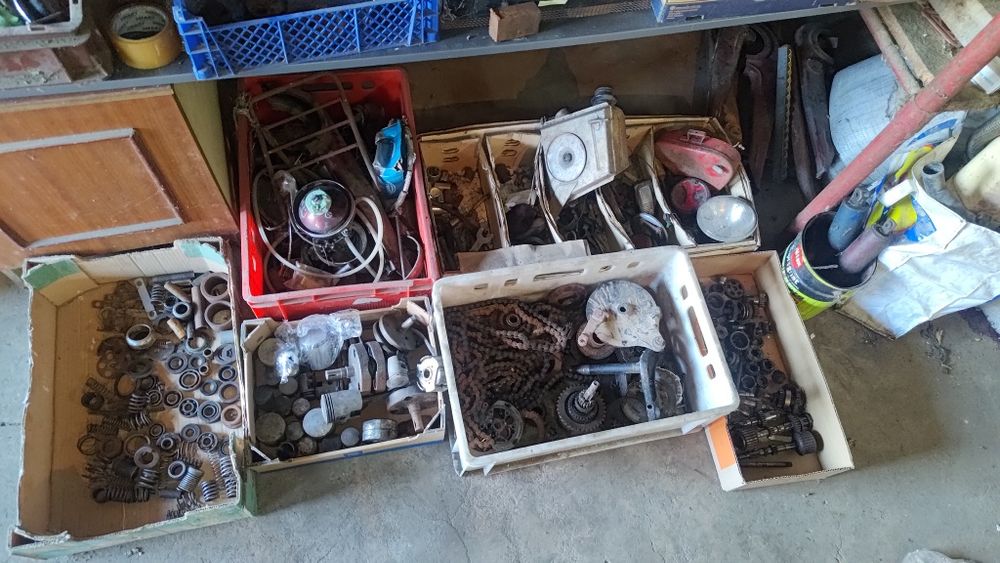 Mix garażowy Części wsk mz komar java simson wfm ogar  panonia  shl