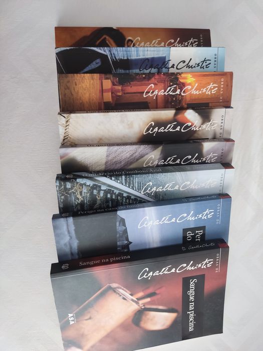 8 Livros de Bolso Agatha Christies