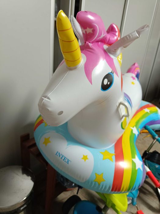Insuflável UNICÓRNIO grande - bóia