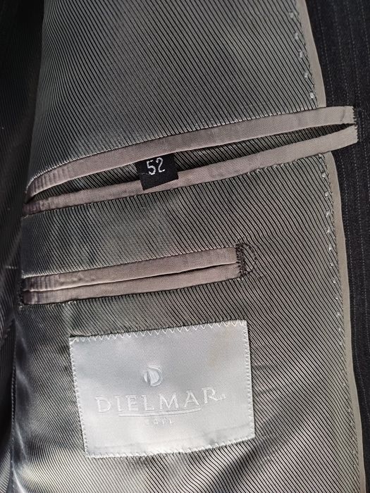 Fato tamanho L Delmar