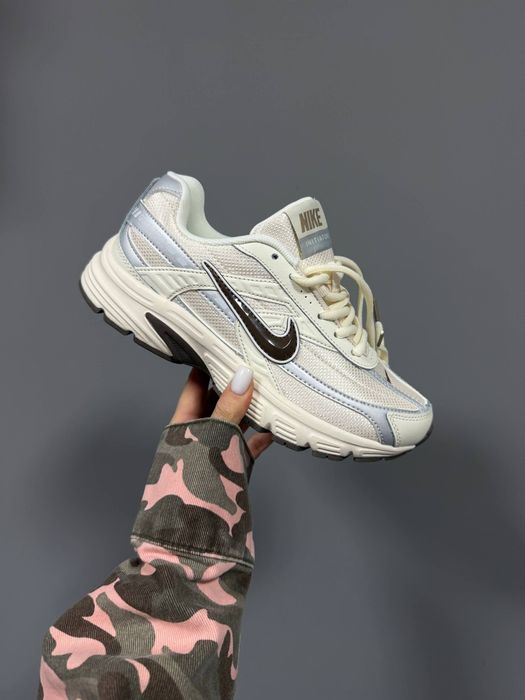 NIKE INITIATOR (7 різних кольорів)