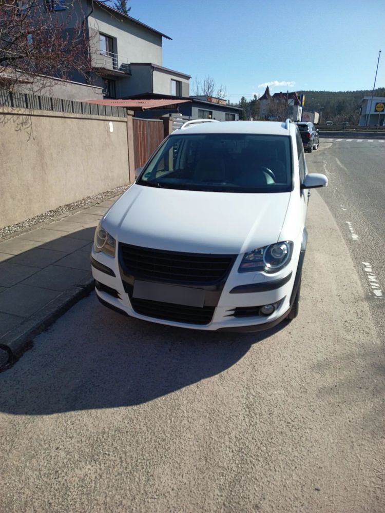 Volkswagen Touran 1.6 Cross