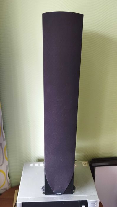 Продам акустичну систему Jamo Concert C 607