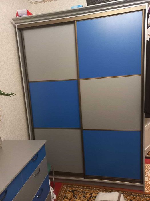 Дитяча спальня у гарному стані