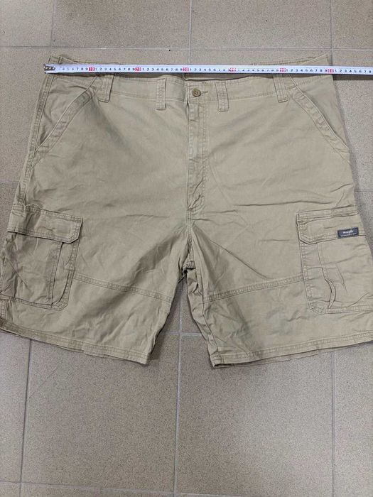 шорти карго Wrangler розміру 3XL