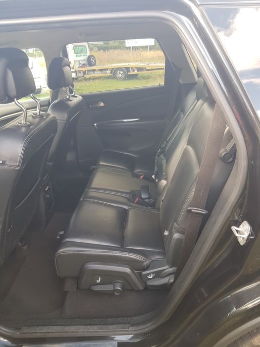 Fiat freemont 2.0jtd 7 os 4x4najbogatsza wersja