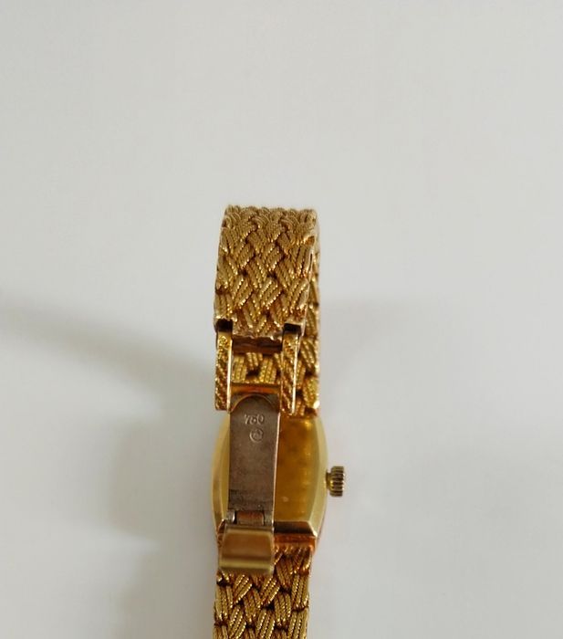 Relógio Omega De Ville para senhora em ouro 18 quilates