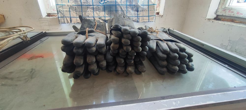 Перчатки диэлектрические