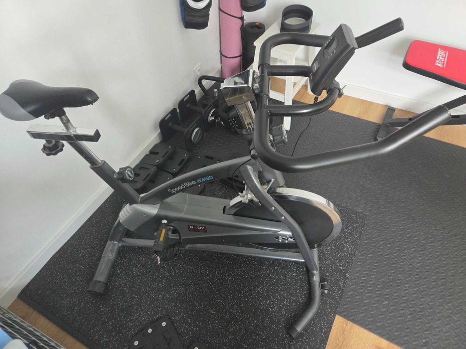 Rower spinningowy Body Sculpture BC 4620, koło 13 kg, sprawny