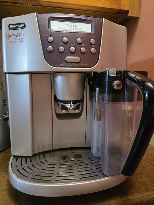 Кавомашина DeLonghi Magnifica Pronto Cappuccino