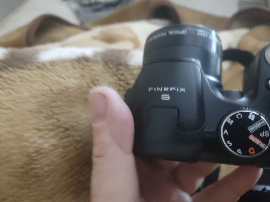 Продам fugefilm s1900