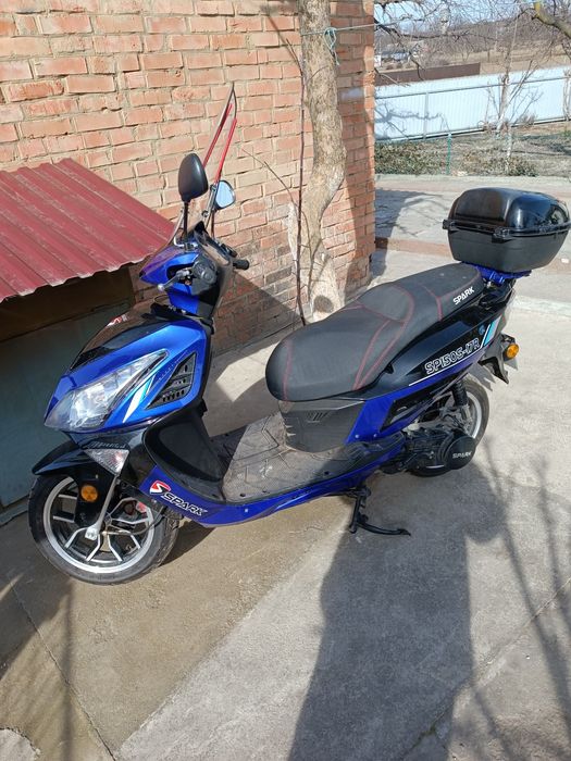 Моторолер Spark SP150S17R