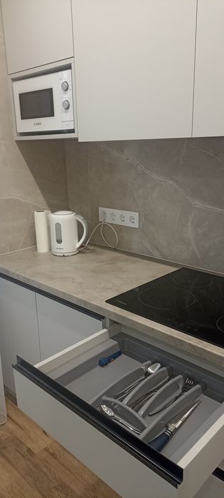 Погодинно подобово новобудова центр   власник виписую документи