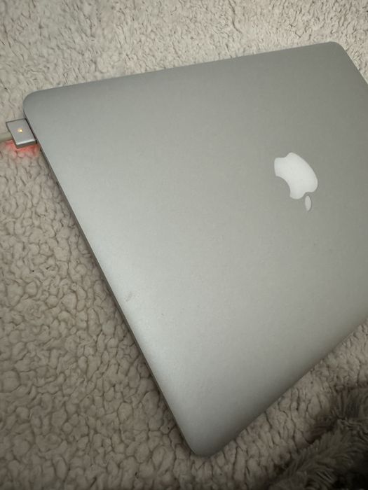 Apple Macbook Air 2015