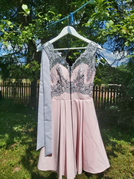 Sukienka damska BICOTONE, roz.34, nowa, jasny róż, szara koronka