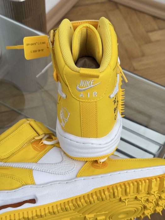 Оригинал Off White Nike Air Force 1 Mid Sp Leather ‘Varsity Maize’