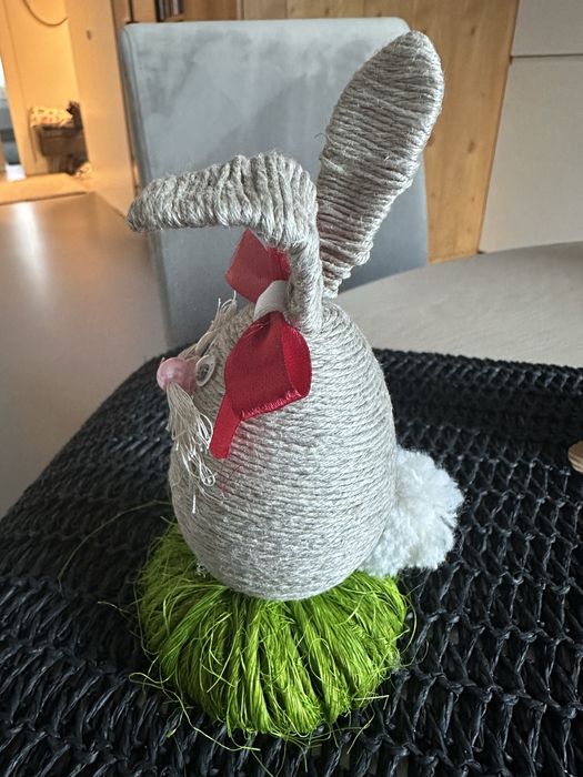 Wielkanocne Zajączki ze sznurka jutowego