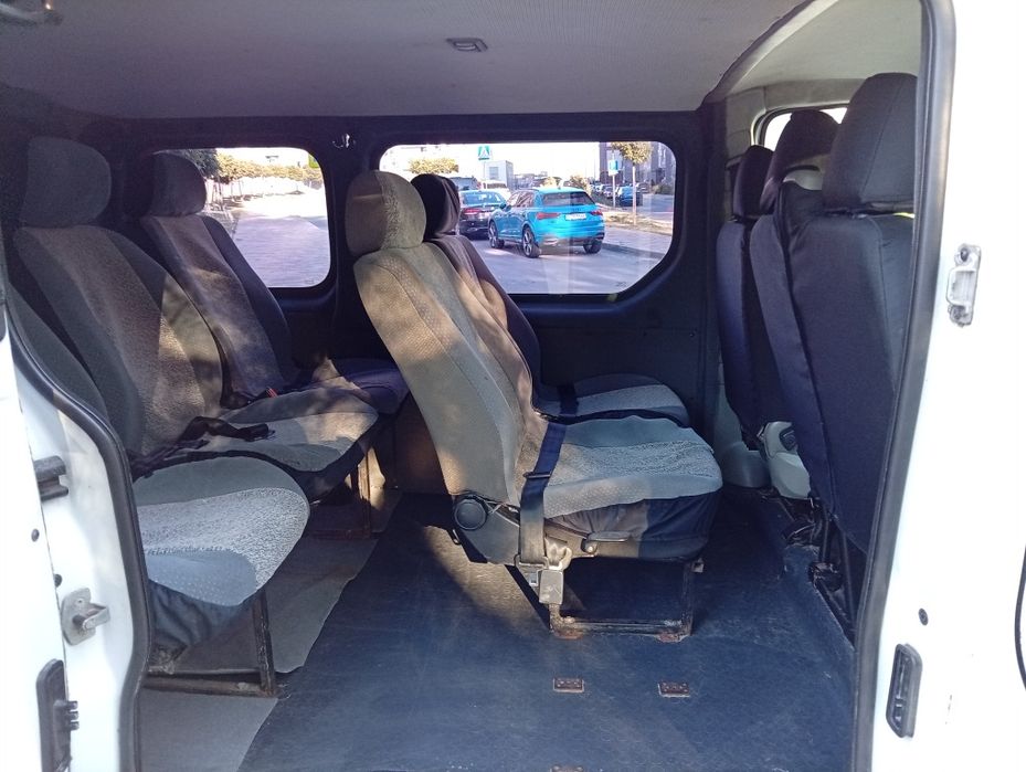 Продам Опель Віваро 1.9 дизель Opel Vivaro 2003 рік