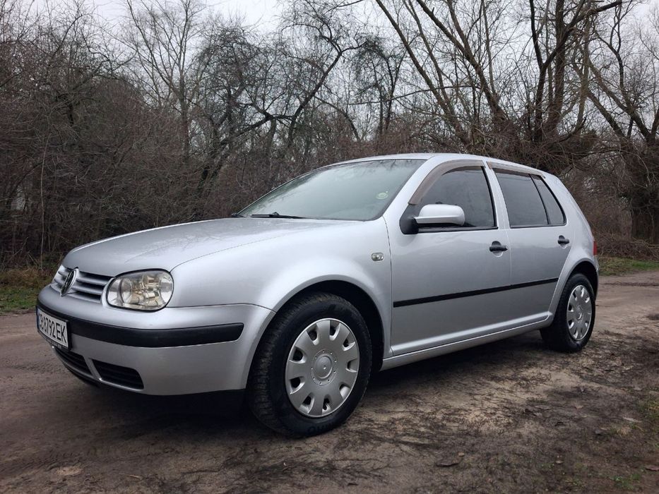Продам Volkswagen Golf 4 1.4 16 V