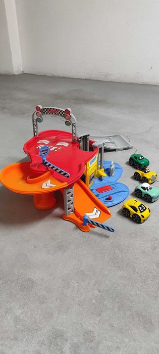 Garagem Chico para criança