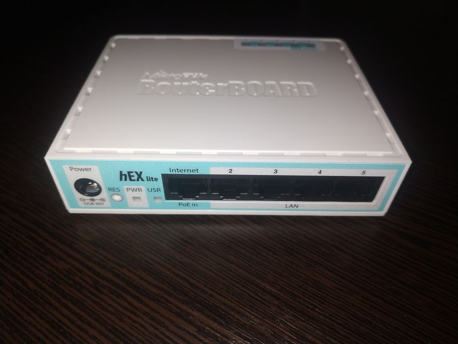 Новый Роутер Микротик hEX lite RB750r2