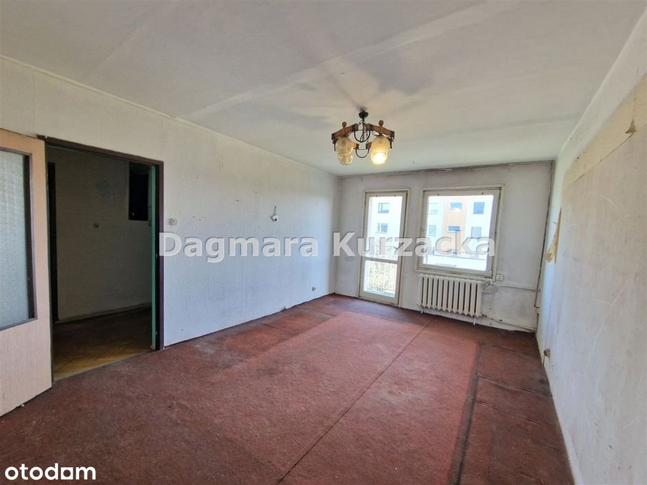 Stroszek, 37m2, co miejskie, balkon