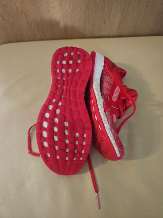 Buty sportowe Adidas Boost 39.5