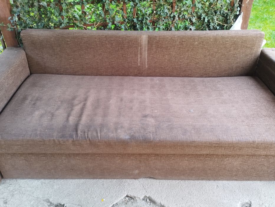 Sofa rozkładana z funkcją spania