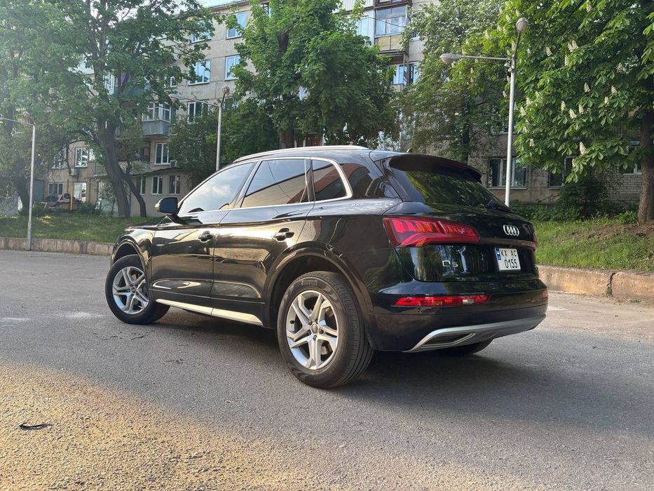 Продам автомобиль Audi q5