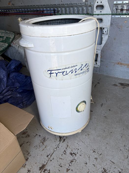 Sprzedam pralke frania .