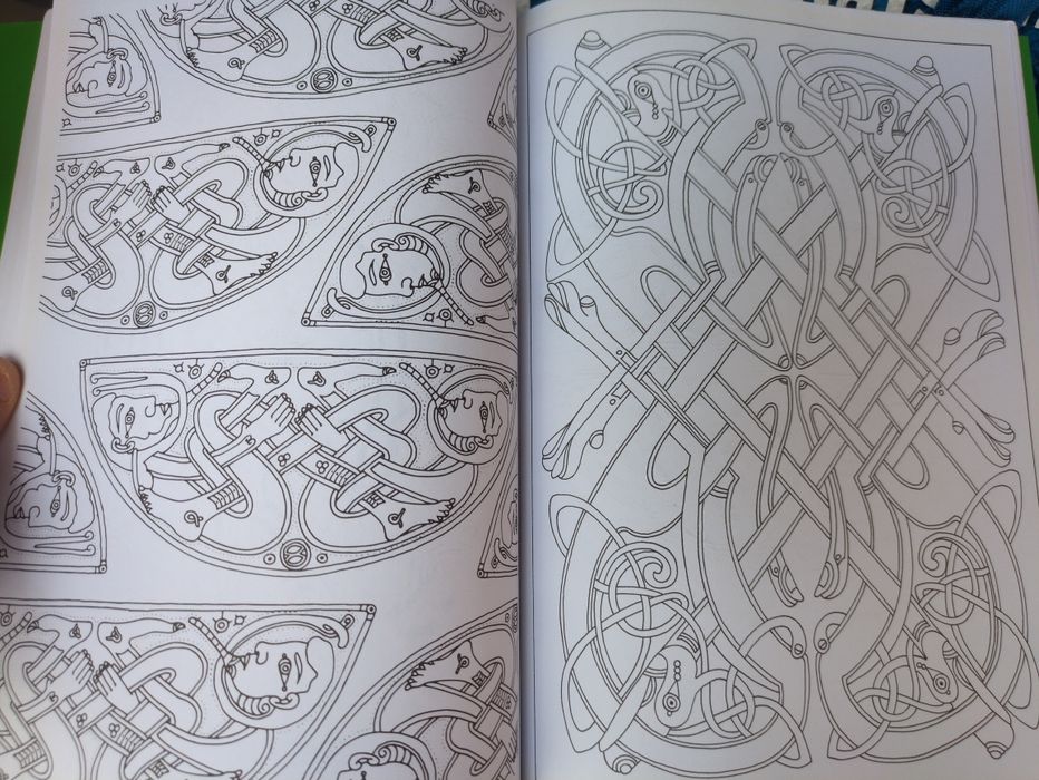 Arte Celta Arte-Terapia 100 desenhos para colorir