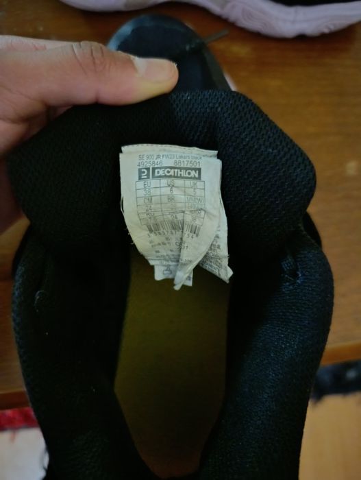 Sapatilhas de basquetebol da Decathlon lakers black