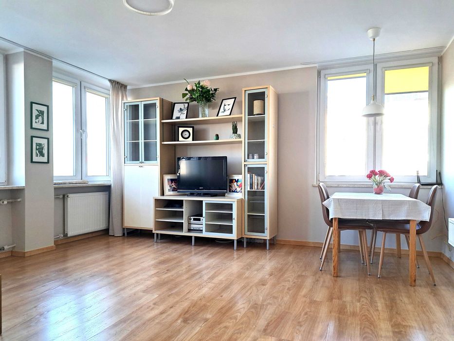 2 pokojowe mieszkanie z pieknym widokiem na centrum