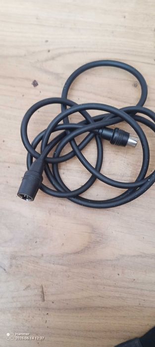kabel   przewód