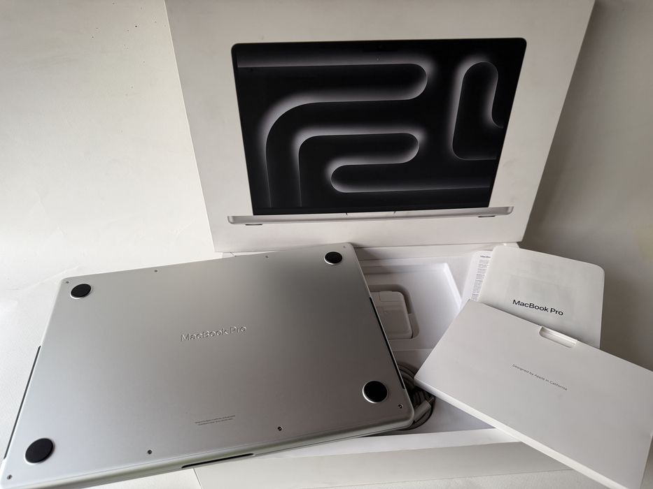 MacBook Pro 14” M3 / 16GB / 1TB / MacBook Pro 14” 2023 комплект