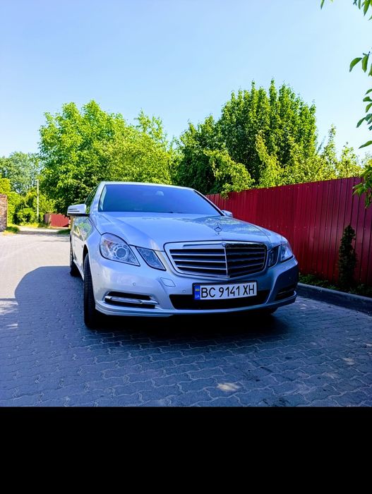 Продається надійне і економне авто